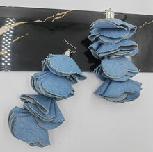 Load image into Gallery viewer, Flower Denim Earrings