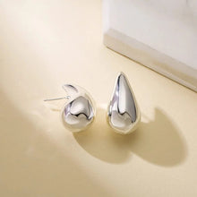 Load image into Gallery viewer, Tear Drop Earrings