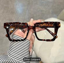 Load image into Gallery viewer, Jayla Glasses