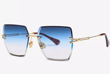 Load image into Gallery viewer, Diamond Cut Sunglasses