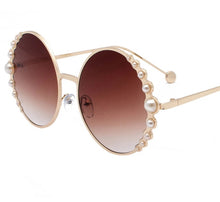 Load image into Gallery viewer, Pearl Vintage Sunglasses