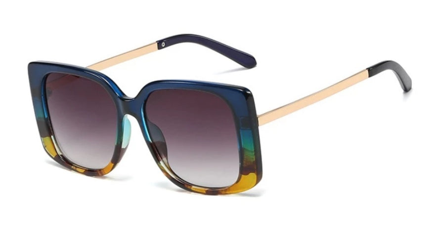 Kendra Square Sunglasses