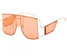 Load image into Gallery viewer, Punk Rivet Sunglasses