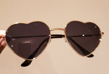 Load image into Gallery viewer, Heart Shaped Sunglasses