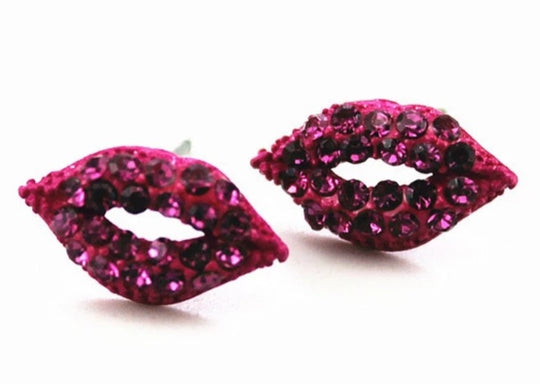 Mini Fashion Kiss Stud Earrings