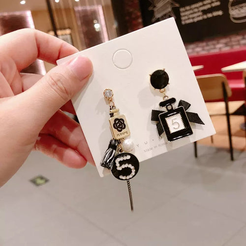 Tassel Earrings Perfume Bottle Camellia 5 Black White Earring