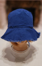 Load image into Gallery viewer, Bucket Hats