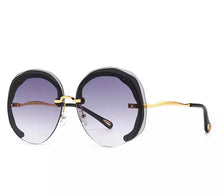 Load image into Gallery viewer, Vintage Oversized Round Sunglasses