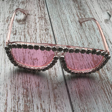 Load image into Gallery viewer, Vintage Round Diamond Sunglasses