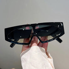 Load image into Gallery viewer, Oversized Shield Sunglasses