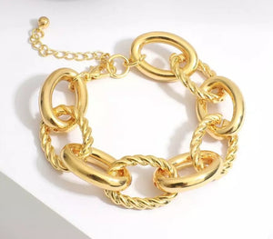 Twisted Rope Chain Bracelet